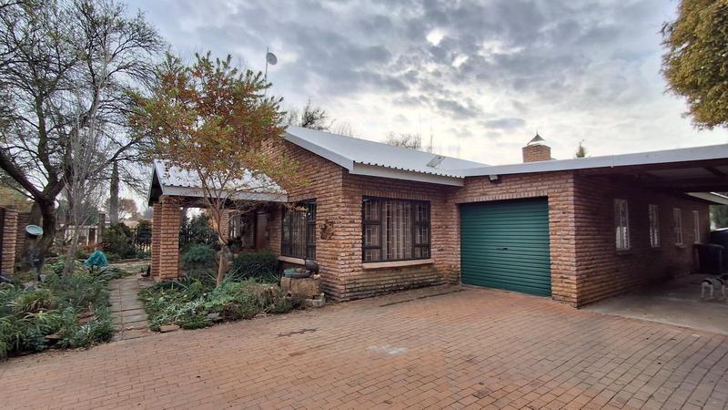 4 Bedroom Property for Sale in Meyerhof Free State